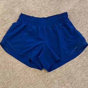 Lululemon Hotty Hot Shorts 4”